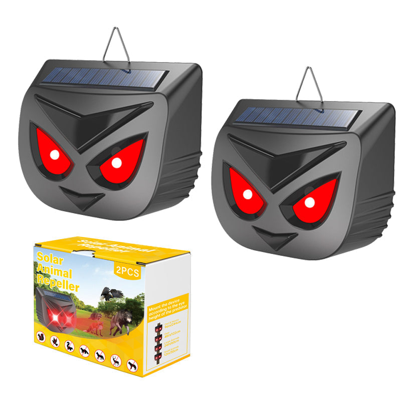 Napenergiával működő állatriasztó villogó LED-es lámpákkal